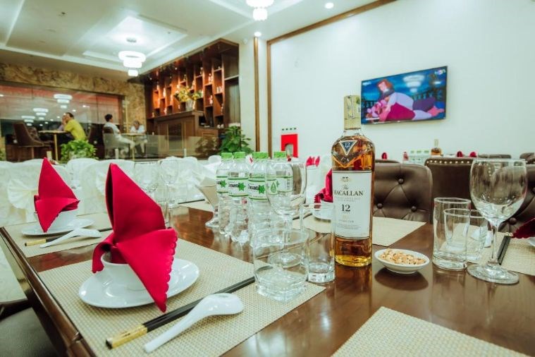 Khách sạn Menrva Hải Phòng